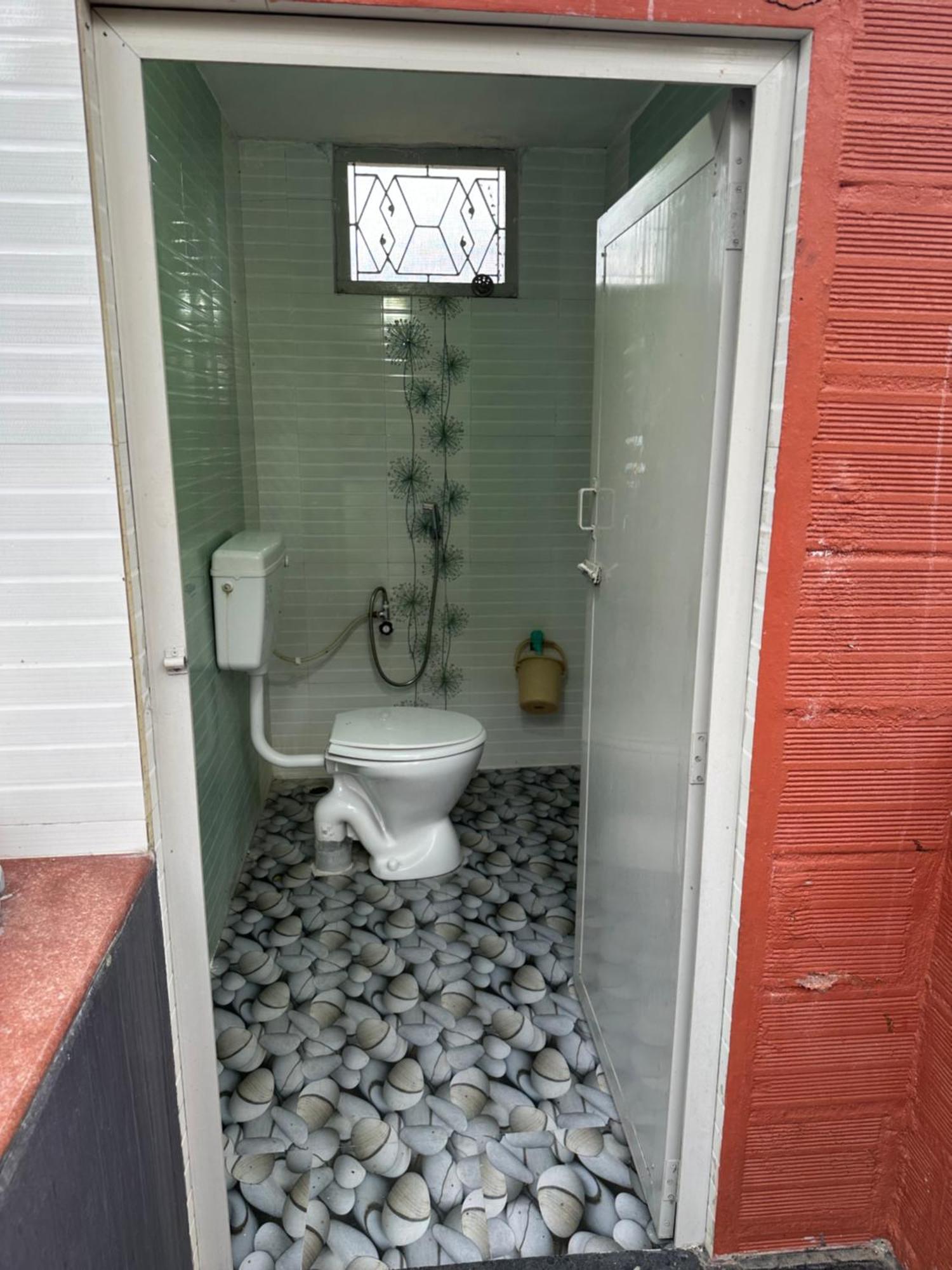 Sakthi Garden Home Stay Erode Bagian luar foto