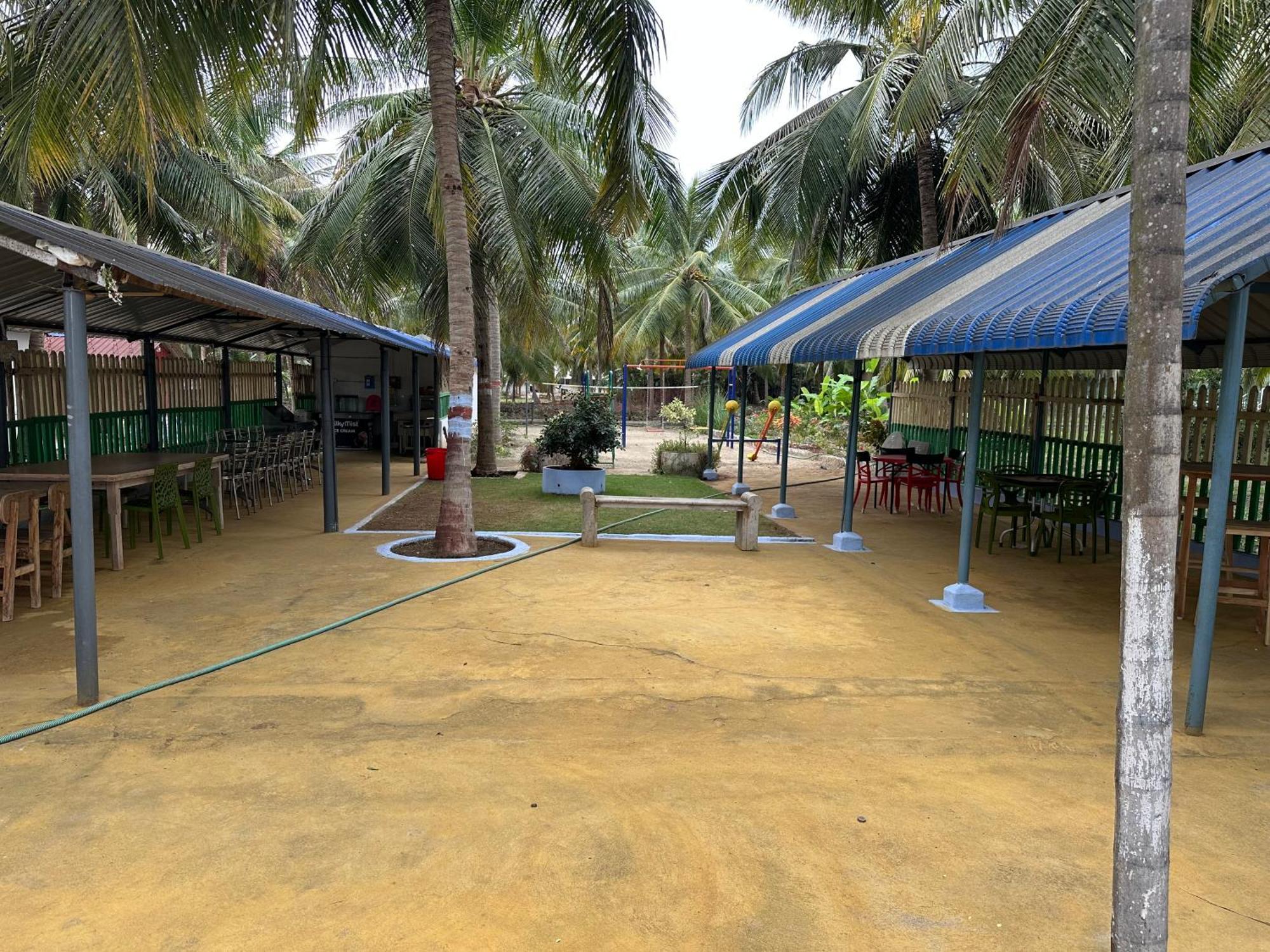 Sakthi Garden Home Stay Erode Bagian luar foto