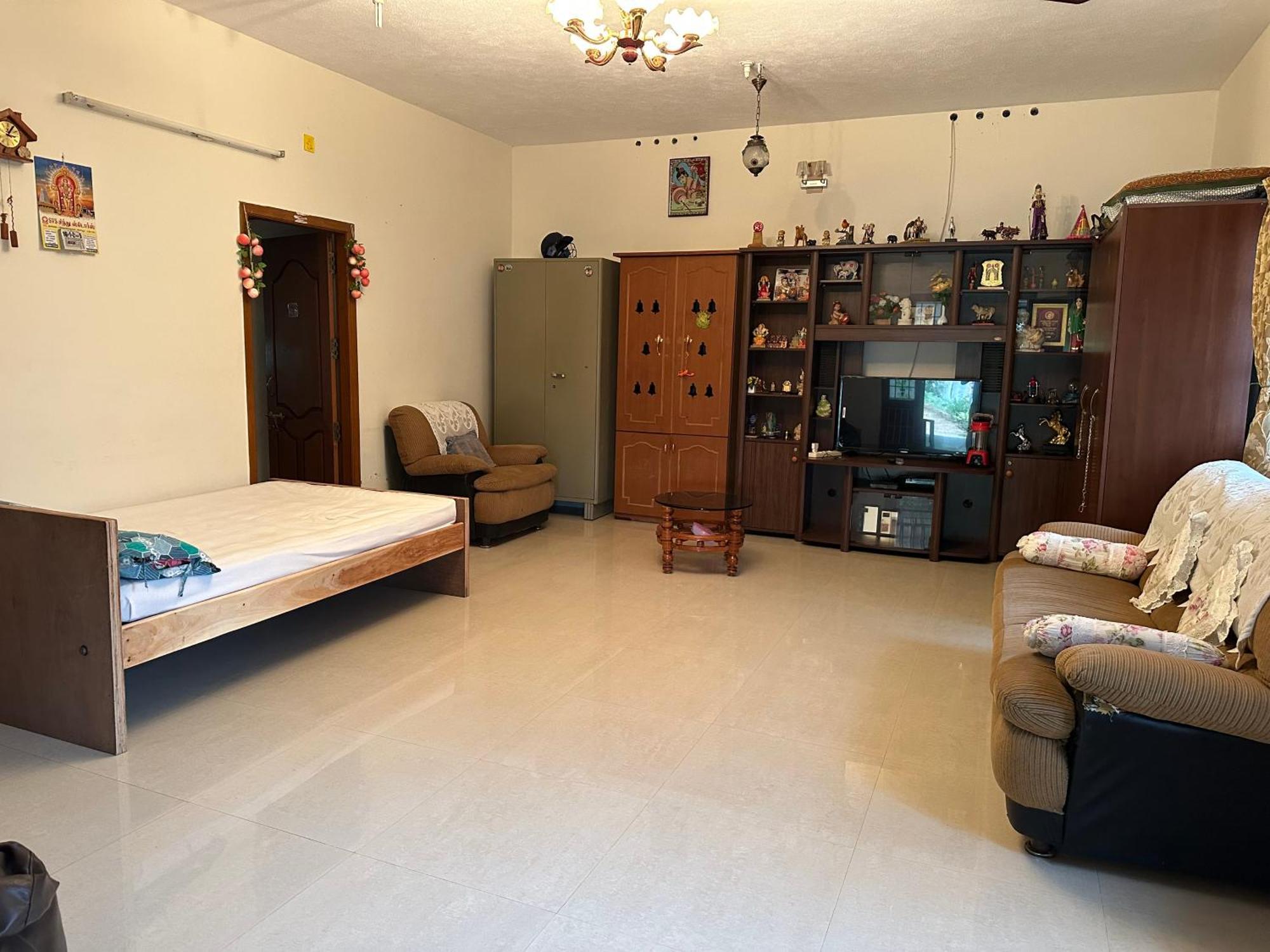 Sakthi Garden Home Stay Erode Bagian luar foto
